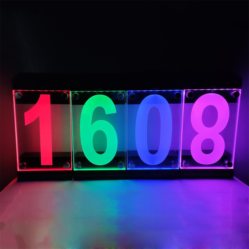Solar Powered RGB Color House  - Outdoor Power House reseña y precio
