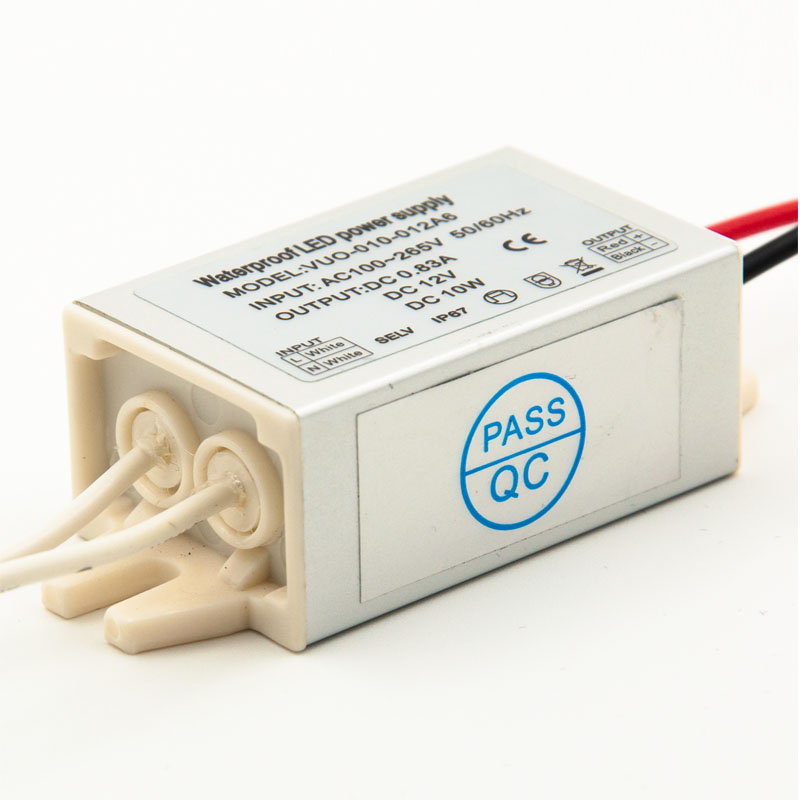 Slim Mini LED Driver Regulator - Outdoor Power Transformer reseña y precio